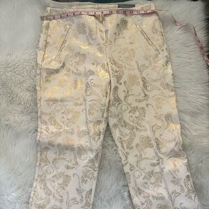 Chico's Cream and Gold Skinny Pants